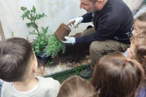 https://paramythoupoli-aigio.gr/wp-content/uploads/2025/05/εικόνα_Viber_2025-05-27_12-17-31-308-300x200.jpg